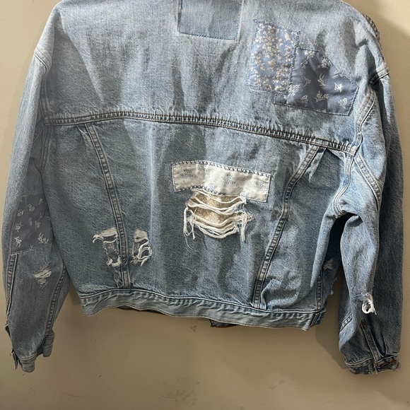 American Eagle Denim Jacket. Size XXS extra extra small. Excellent Condition! - Picture 7 of 11